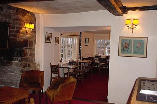 The Three Cocks Coaching Inn Glasbury Экстерьер фото