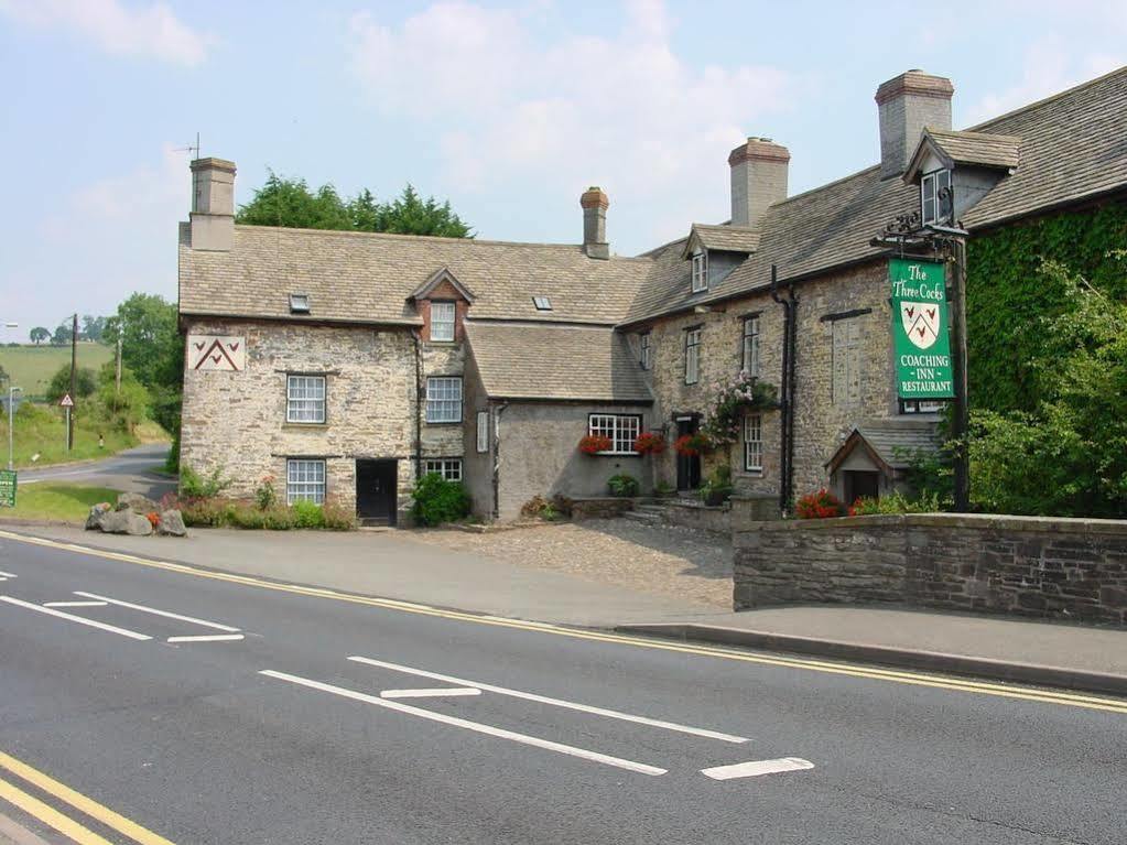 The Three Cocks Coaching Inn Glasbury Экстерьер фото